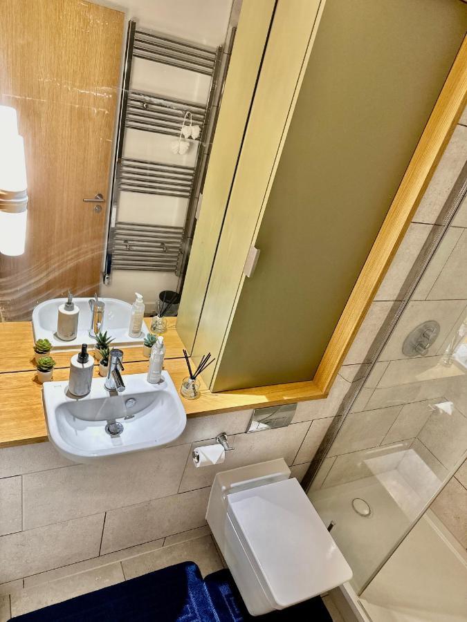 Modern Luxury Oasis Rooms 02 Arena-Excel-Canary Wharf Ldn Лондон Экстерьер фото